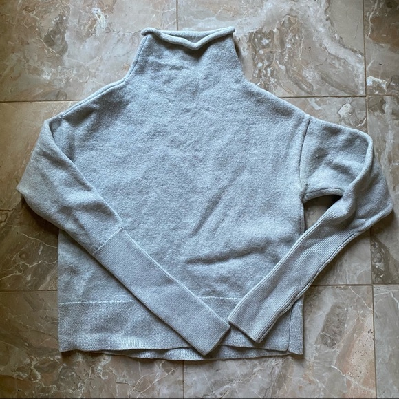 Aritzia Sweaters - Aritzia Cyprie Sweater